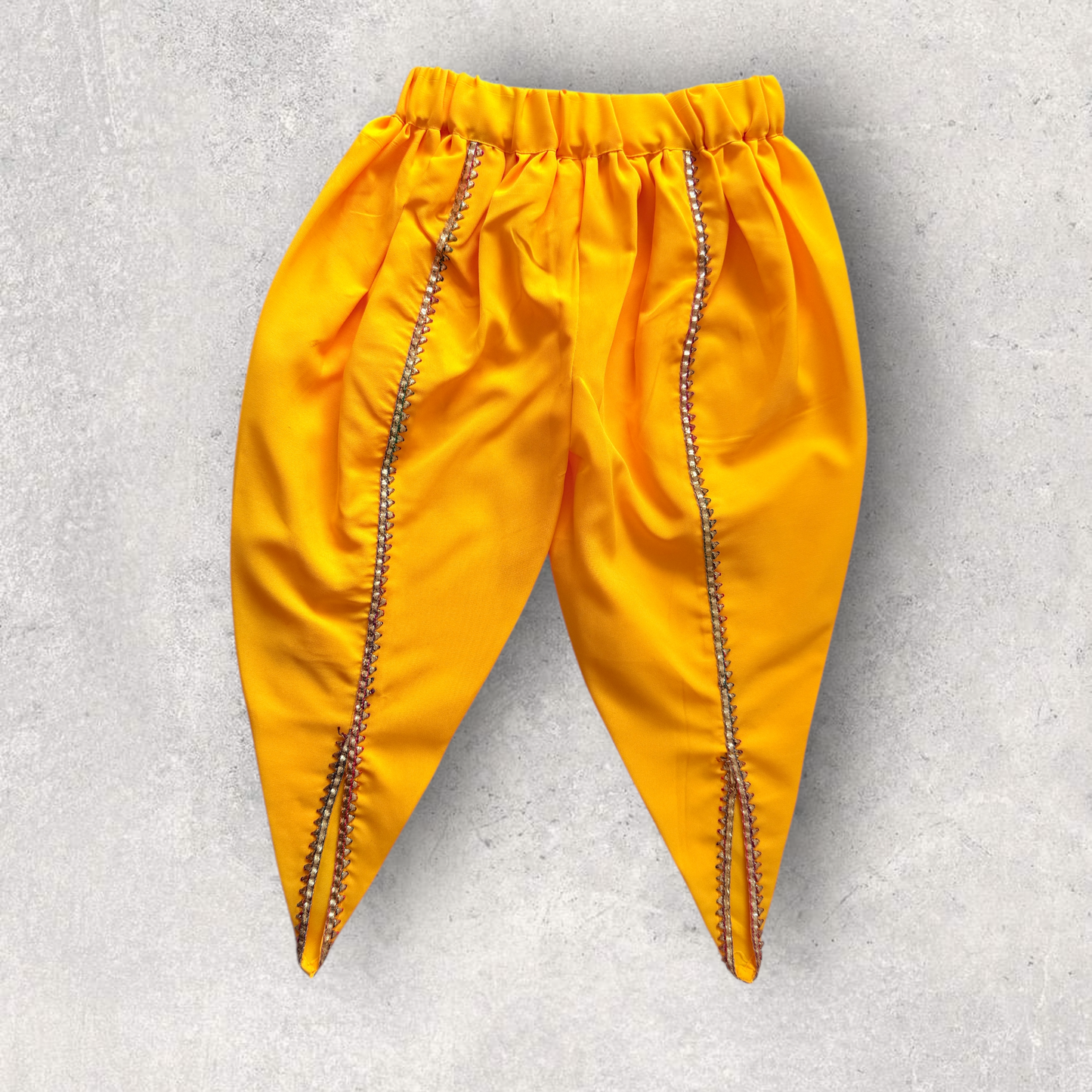 Natkhat Nandalal in Yellow