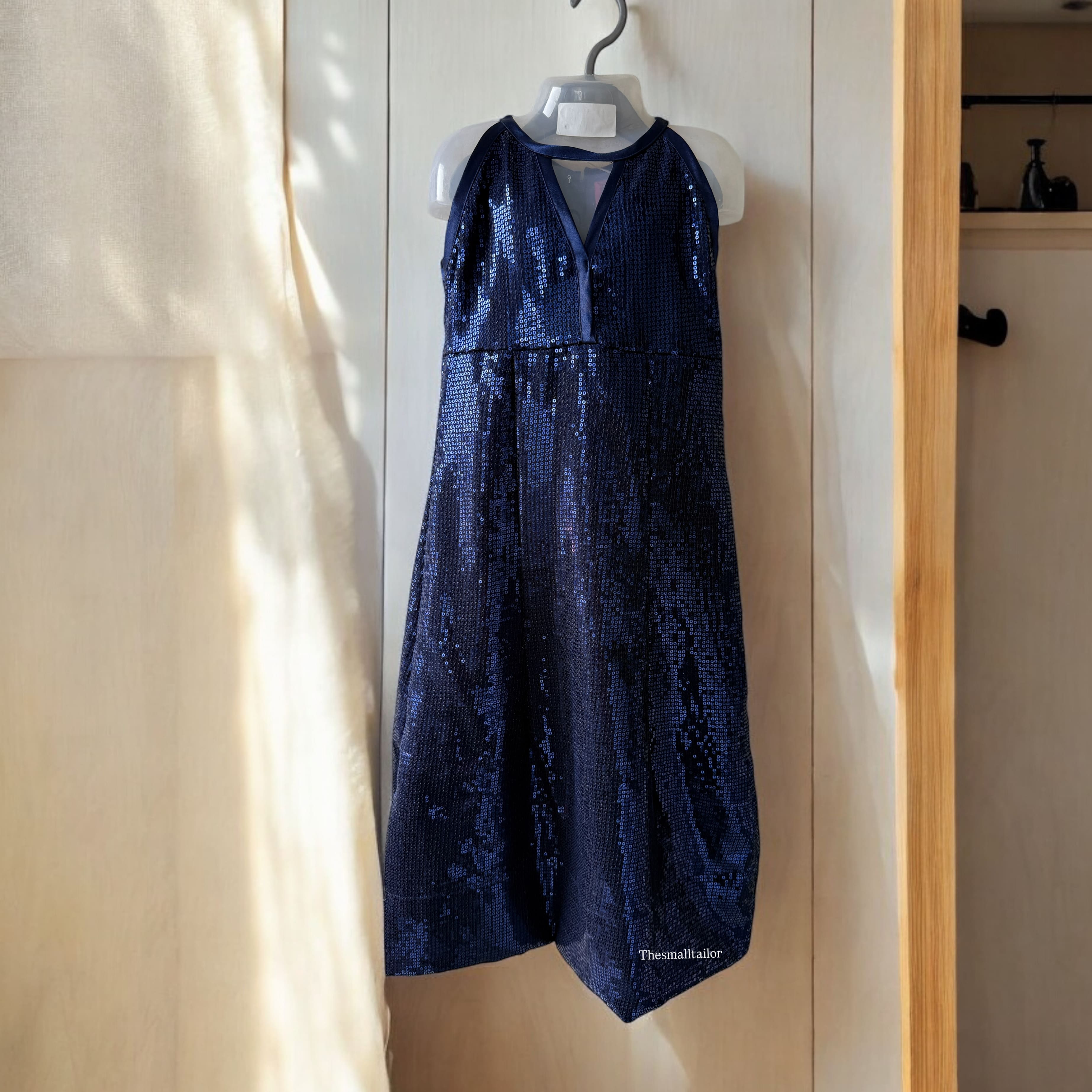 Royal Blue Sequence Gown – THESMALLTAILOR