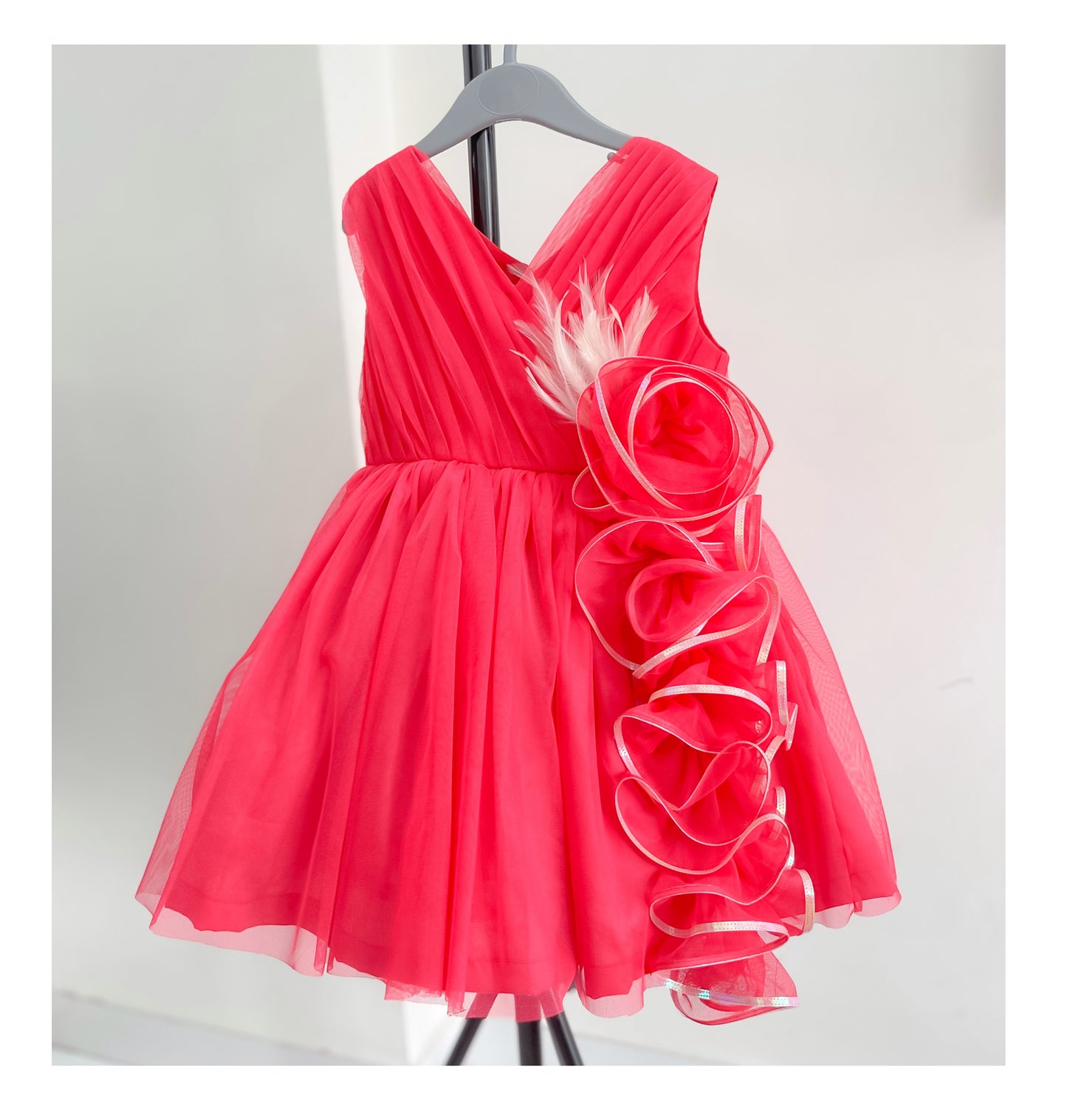 Ellena Dress with Mettalic Frill Style