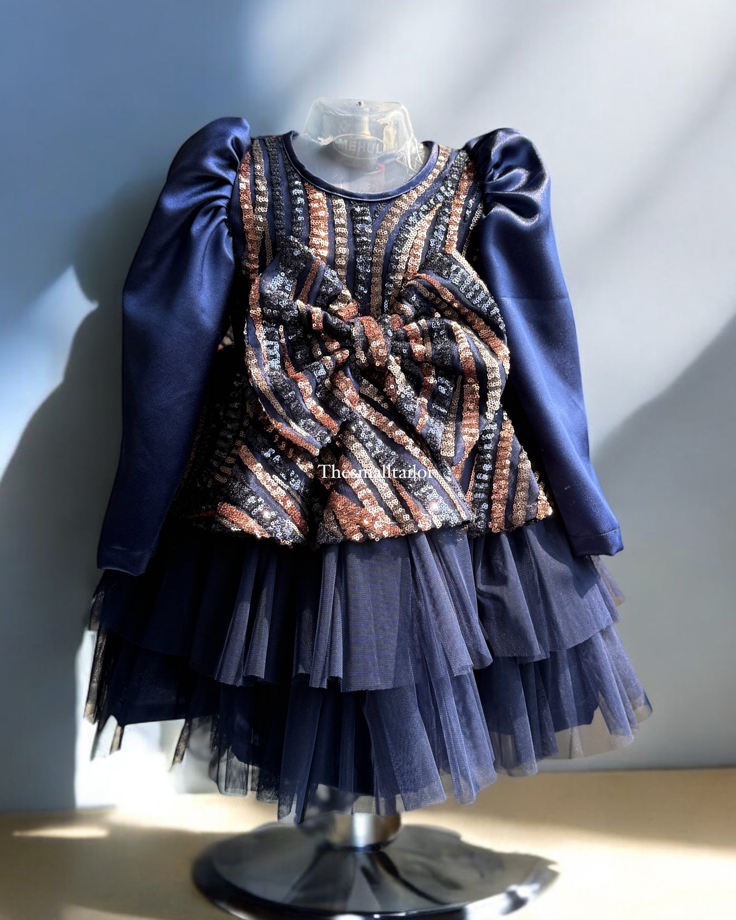 GLITS and glam in Navy