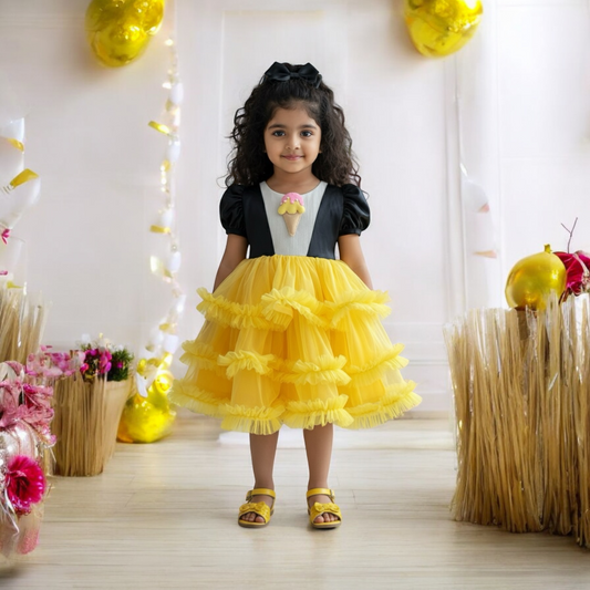 ICE CREAM IN YELLOW