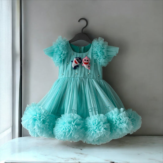 Baby shark in Teal