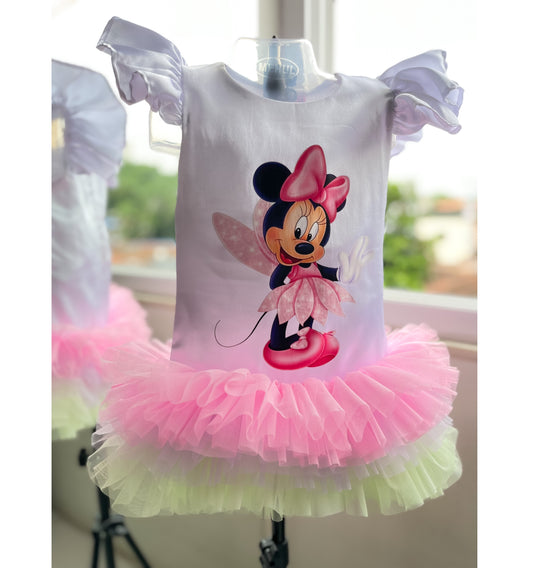 Minnie Mouse In White Frills